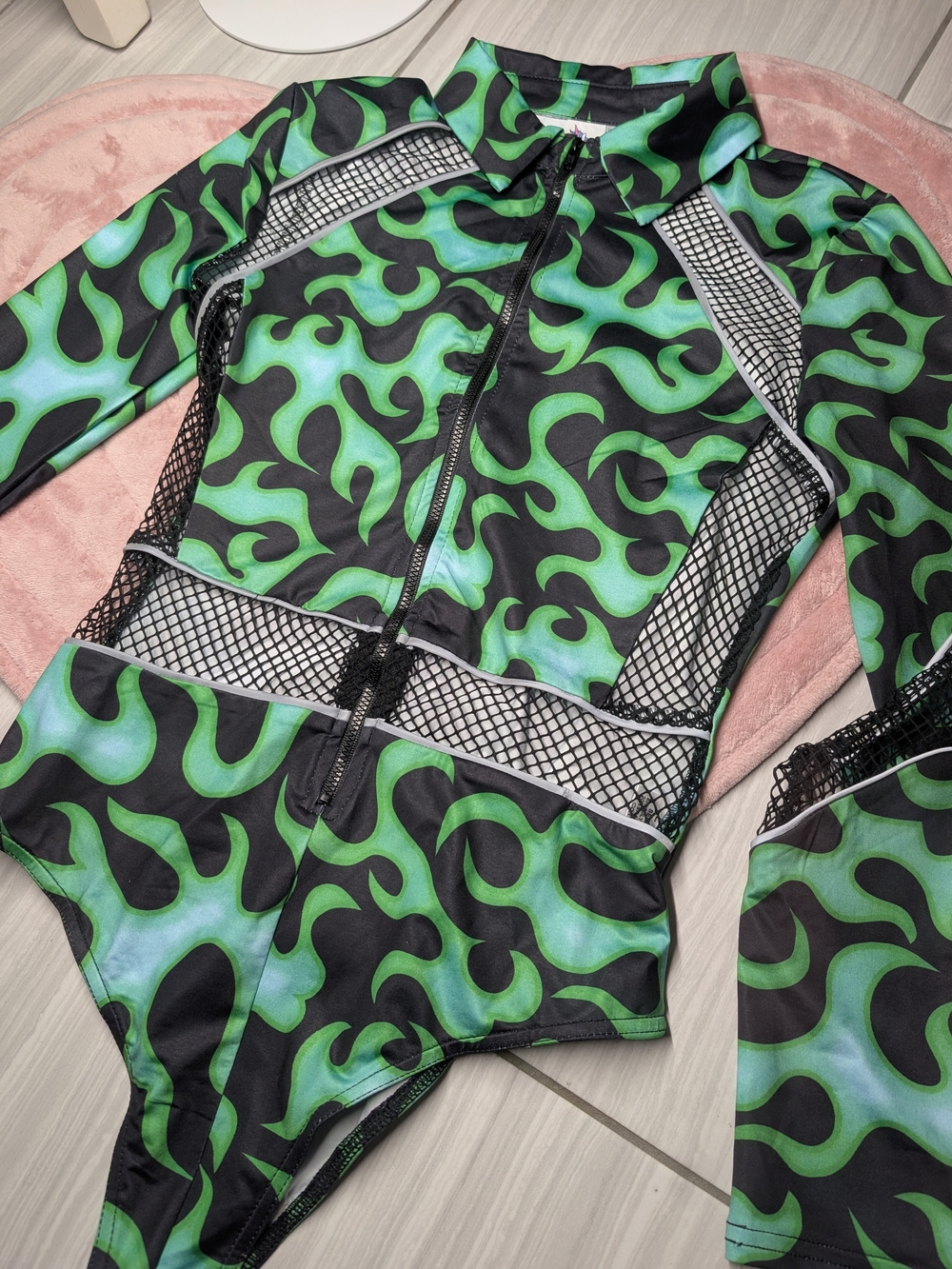 I Heart Raves Women's Green & Black One Piece Size L